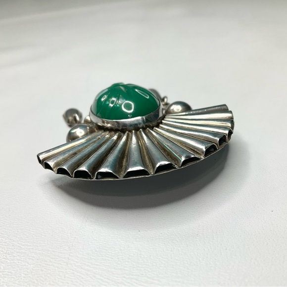 Vtg Mexican Sterling Green Onyx Mayan Warrior Large Brooch Pin - Picture 4 of 7